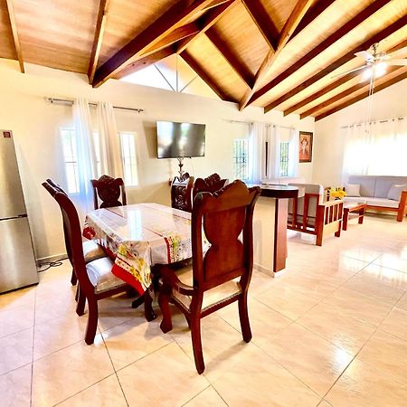 Oasis Dona Elena Villa Jarabacoa Exterior photo